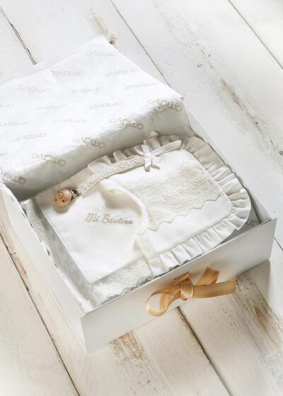 AMAYA Little Linen collection christening set including bib, handkerchief and pacifier clip